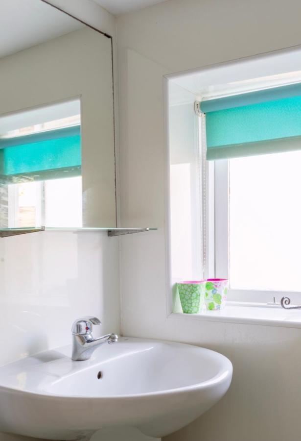 Bridport Garden Suite Экстерьер фото