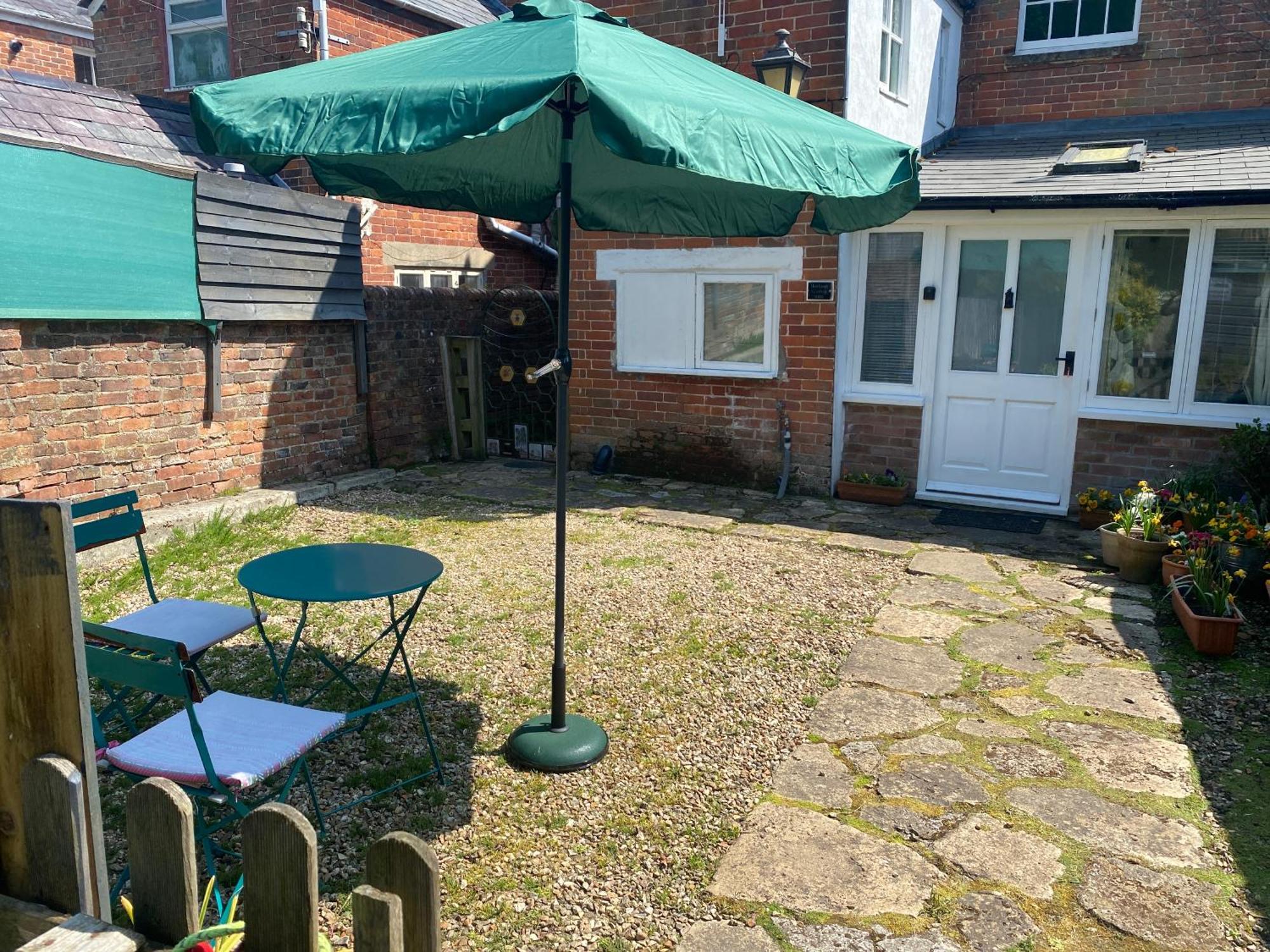 Bridport Garden Suite Экстерьер фото